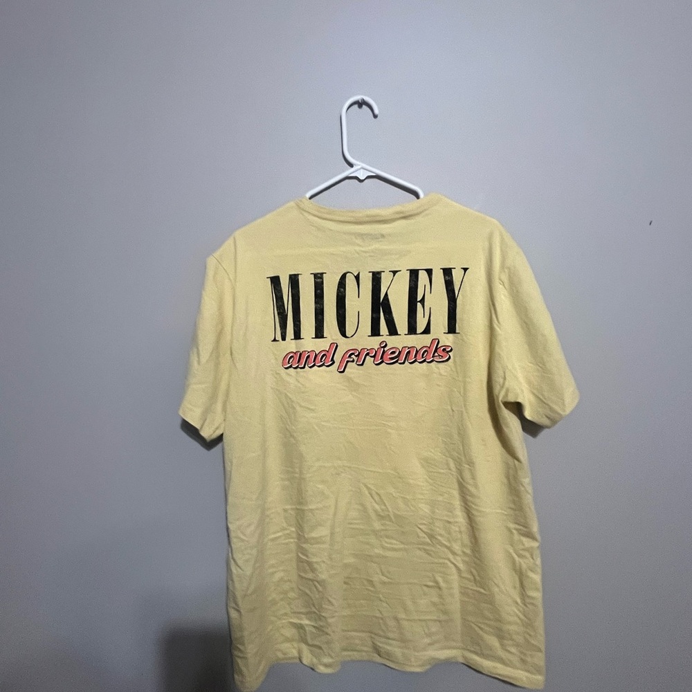 Disney Men's Mickey and Friends Yellow T-Shirt Characters Making‎ Funny Faces L - Picture 4 of 6